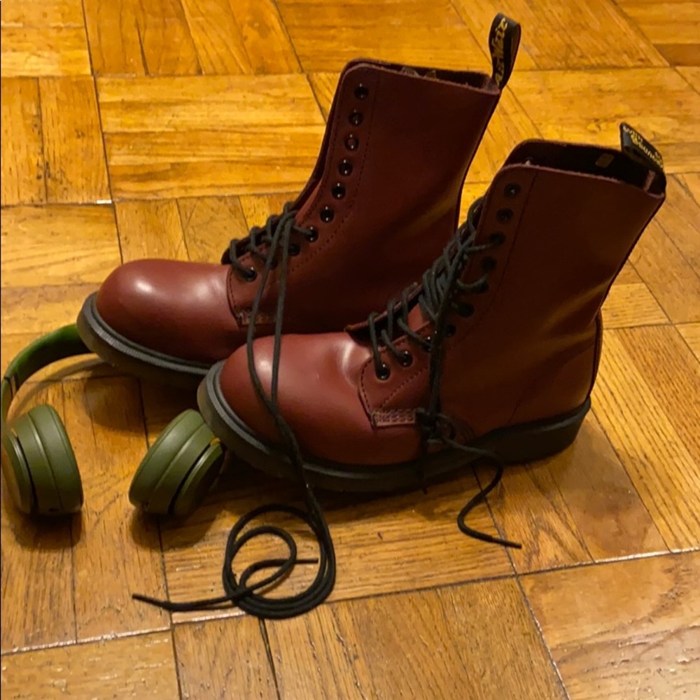 Dr Martens 1919 Cherry Red Burgandy Oxblood